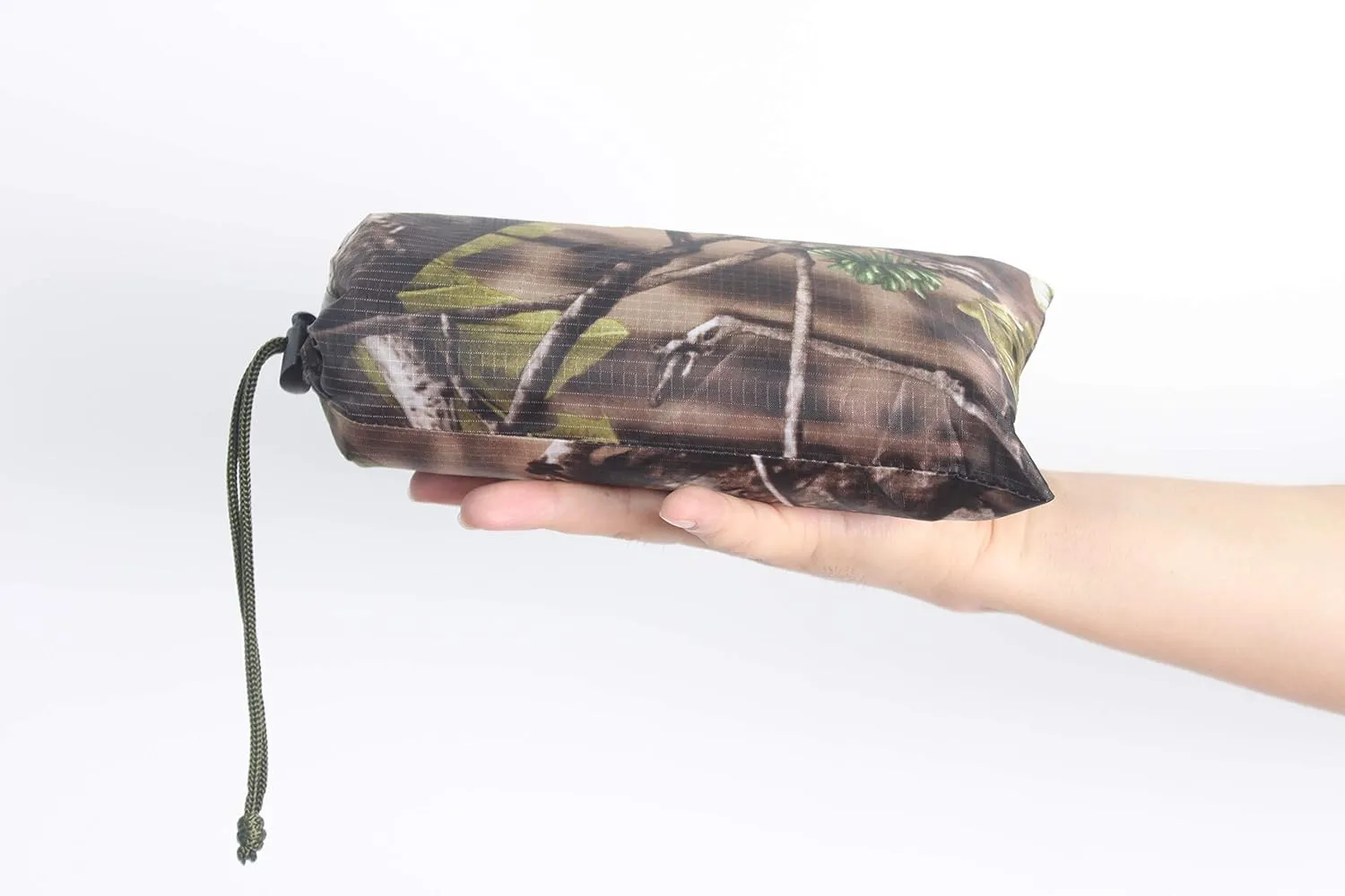 AUSCAMOTEK Camouflage Rain Poncho Hooded Waterproof Camo Raincoat with Blind Pattern for Hunting Hiking Camping Fishing